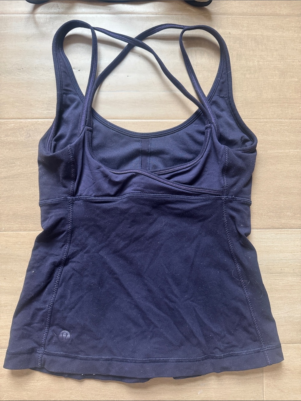 Lot of 6: lululemon athletica Tanks 4 built in bra, athleta bra xs, VS bra 32c - Picture 3 of 11